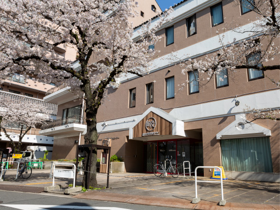 町屋文化センター（徒歩9分・約690m）