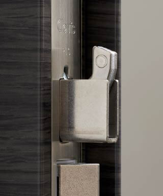 鎌デッドボルト