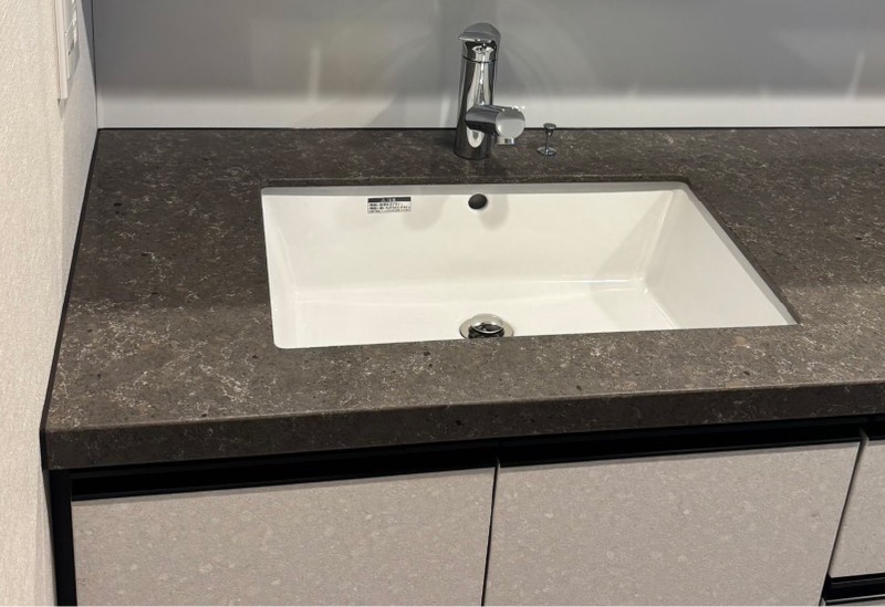 フィオレストーン天板