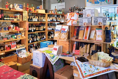 FILIPPO MARKET（徒歩1分・約80m）